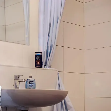 Проживание в семье Station Кобленц